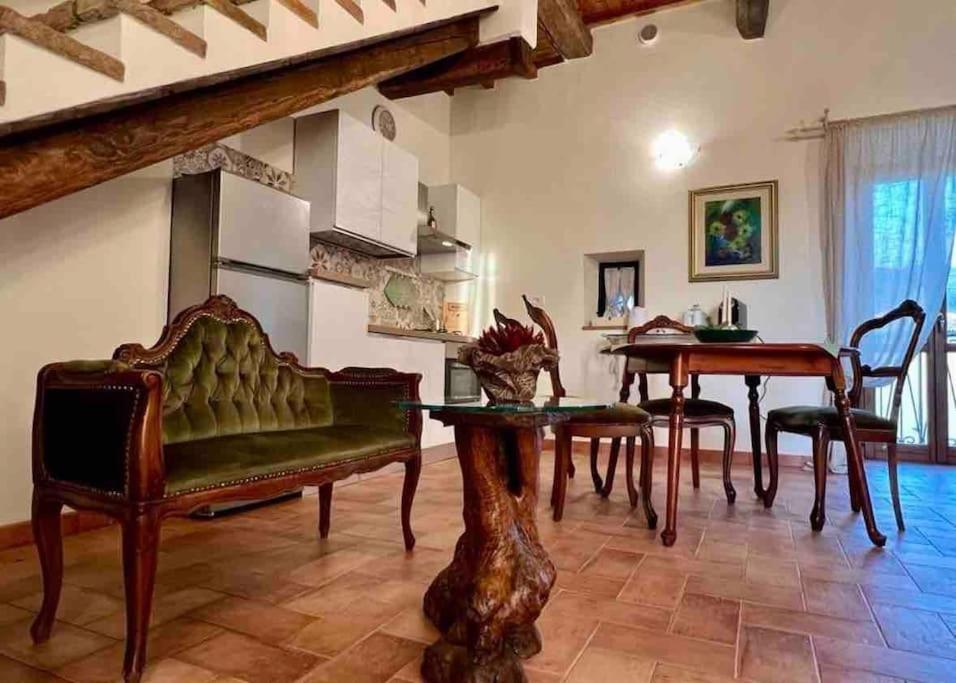La Casina Di Nada Lejlighed Massa Martana Eksteriør billede